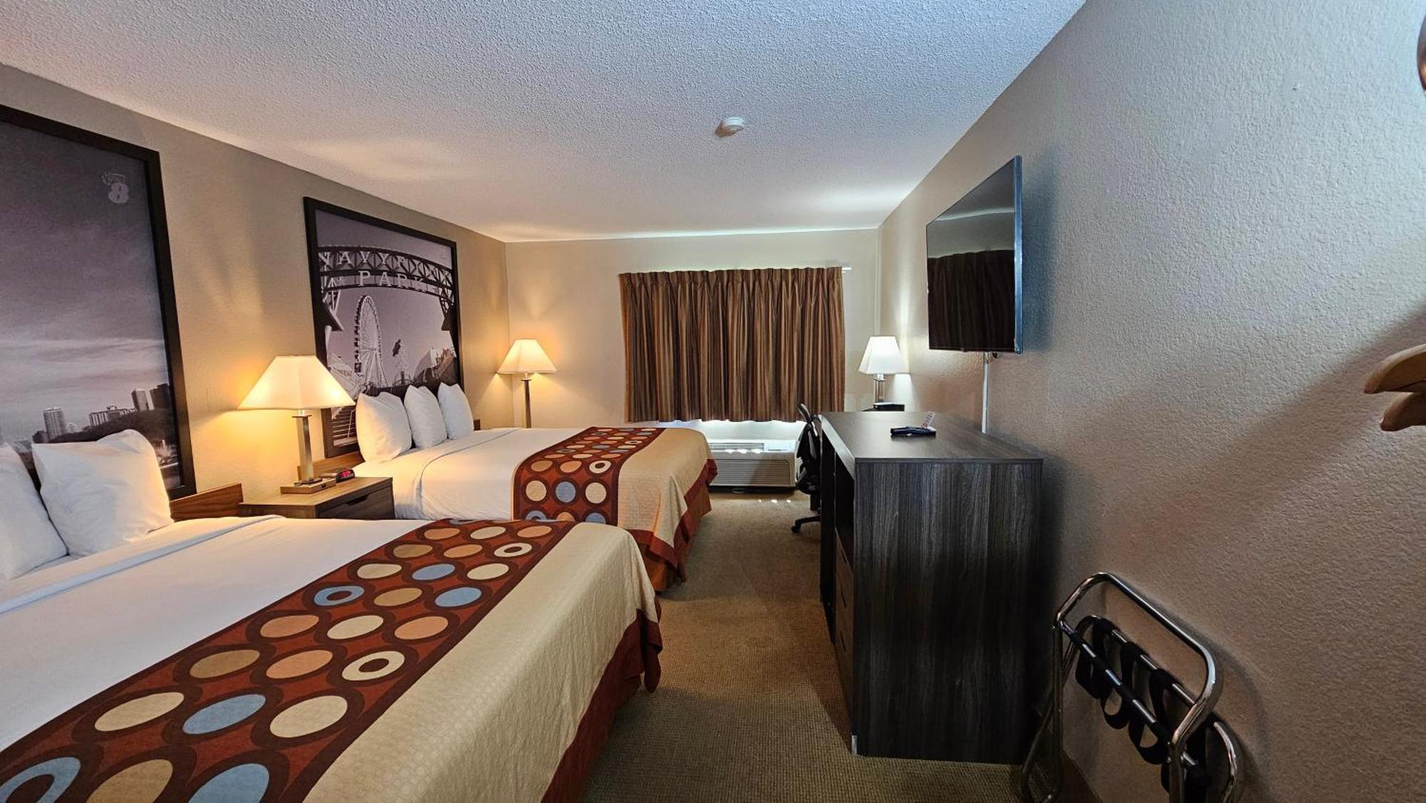 Super 8 By Wyndham Elgin Hotell Eksteriør bilde